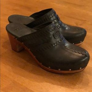 UGG clogs
